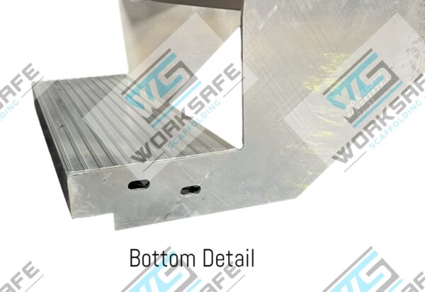 Stairs Aluminium 2.0m rise x 2.4m run x 0.6m wide - Image 2